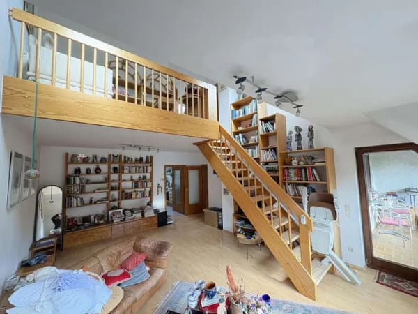 Immobilie in Annweiler am Trifels - Schöne helle Maisonettewohnung mit Trifelsblick - Bild 3
