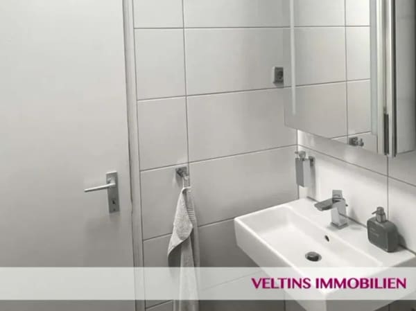 Immobilie in Limburgerhof - Limburgerhof: Attraktive und  barrierefreie 2-Zimmer-Wohnung mit tollem Ausblick plus PKW-Parkplatz - Bild 4