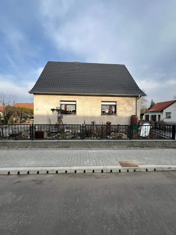 Immobilie in Lohsa - Łaz - Einfamilienhaus in zentraler Lage - Bild 1