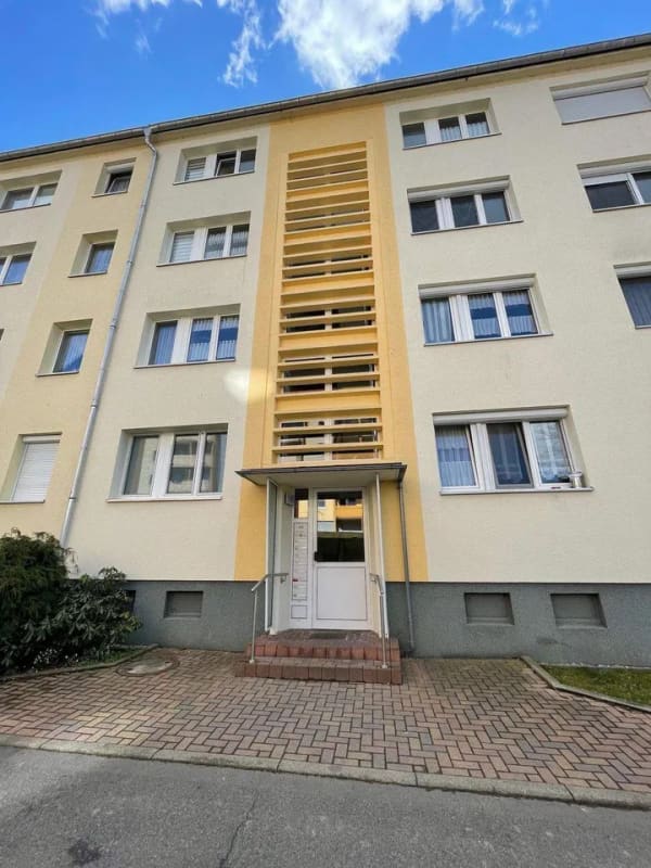Immobilie in Weißenborn/Erzgebirge - 2-Raum-Eigentumswohnung mit großem Balkon in Weißenborn als Kapitalanlage - Bild 1