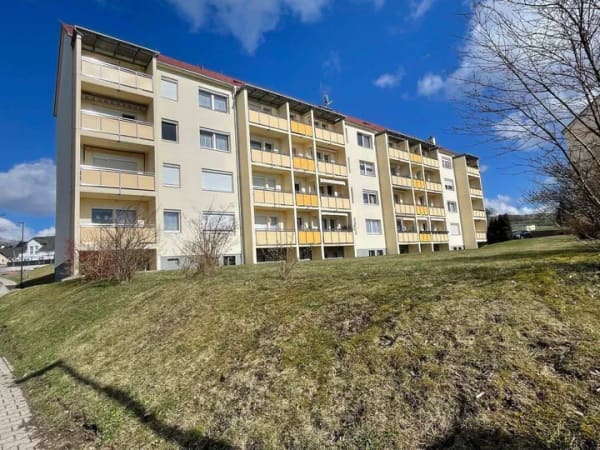 Immobilie in Weißenborn/Erzgebirge - 2-Raum-Eigentumswohnung mit großem Balkon in Weißenborn als Kapitalanlage - Bild 2