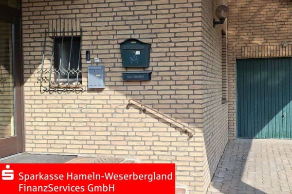 Immobilie in Bad Münder am Deister - NEUER PREIS -Bad Münder! Großes Einfamilienhaus für Kapitalanleger in bevorzugter Wohnlage! - Bild 1
