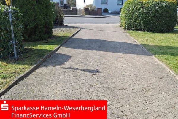Immobilie in Bad Münder am Deister - NEUER PREIS -Bad Münder! Großes Einfamilienhaus für Kapitalanleger in bevorzugter Wohnlage! - Bild 2