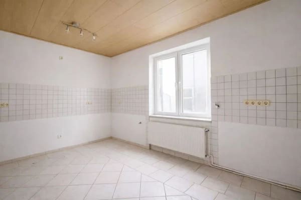 Immobilie in Calbe (Saale) - Reihenmittelhaus mit Hof, Scheune und viel Raum für eigene Ideen in Calbe - Bild 4