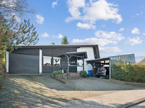 Immobilie in Altweidelbach - Familienidylle in ruhiger Lage – charmantes Einfamilienhaus in Simmern - Bild 0