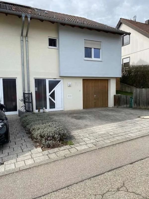 Immobilie in Friolzheim - Doppelhaushälfte - Bild 0