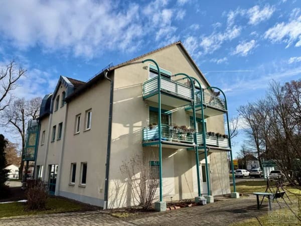 Immobilie in Rudolstadt - Helle Dachgeschosswohnung mit Balkon - gepflegte Kapitalanlage - Bild 1