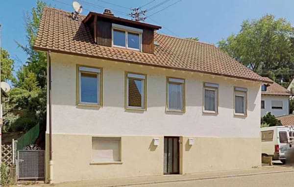 Immobilie in Murrhardt - Zentrumsnahes Mehrfamilienhaus mit 3 Wohneinheiten, Garten und Gewölbekeller in Murrhardt - Bild 0