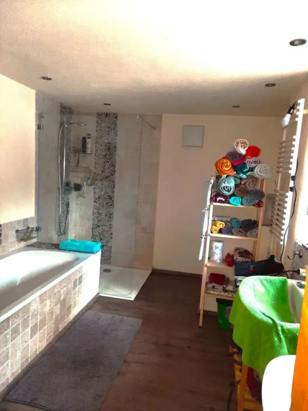 Immobilie in Buch - Kernsaniertes Einfamilienhaus mit Stall und Reitplatz zur Pferdehaltung - Bild 4