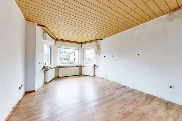 Immobilie in Nörvenich - PHI AACHEN - Raum für Familie und Rendite: Flexibel nutzbares Haus in Nörvenich! - Bild 2