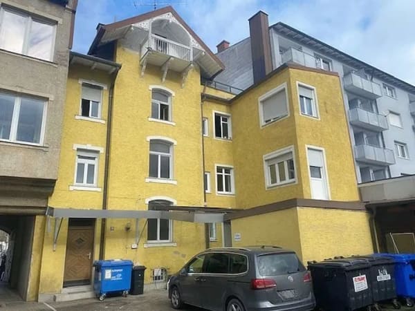 Immobilie in Fürstenfeldbruck - Wohn-und Geschäftshaus in zentraler Lage in Fürstenfeldbruck mit viel Potential - Bild 1