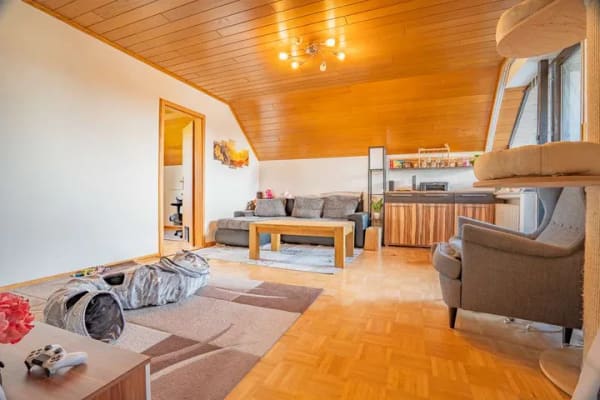 Immobilie in Bad Rothenfelde - Charmante Dachgeschosswohnung mit Loggia & Stellplatz in Bad Rothenfelde - Bild 1
