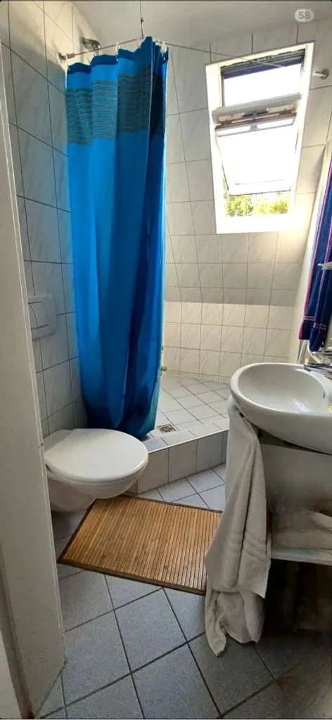 Immobilie in Karlstein am Main - Vielseitiges Mehrfamilienhaus mit Gewerbefläche & Potenzial – Wohnen & Arbeiten unter einem Dach! - Bild 2