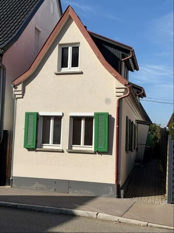 Immobilie in Winnenden - Winnenden zentrale Lage: Häuschen – Klein – Fein - Mein! - Bild 0