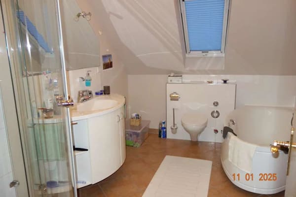 Immobilie in Seelze - Dachgeschosswohnung mit Charme und Chic - Bild 2