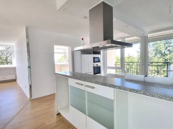 Immobilie in Königstein - Exklusive Penthouse Eigentumswohnung in Königstein/Ts, 158m² WFL,2 Bäder,GäWC,6 Zi,42m² Dachterrasse,offene Wohnbereiche,Fernblick - Bild 0