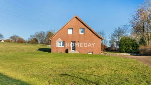 Immobilie in Kirchlengern - Großzügiges Grundstück trifft auf Potenzial - Einfamilienhaus mit viel Raum für Ihre Ideen - Bild 3