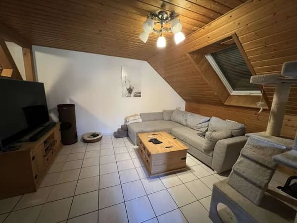 Immobilie in Ansbach - Großzügige 4 Zimmer Wohnung mit Dachterrasse und Garage - Bild 1