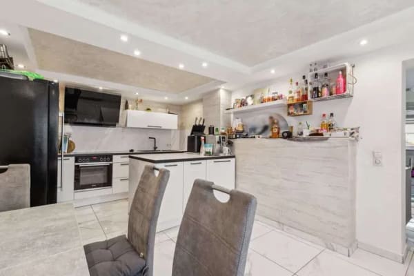 Immobilie in Dannstadt-Schauernheim - Großzügige 5-Zi. Wohnung mit Hauscharakter in Dannstadt-Schauernheim - Bild 2