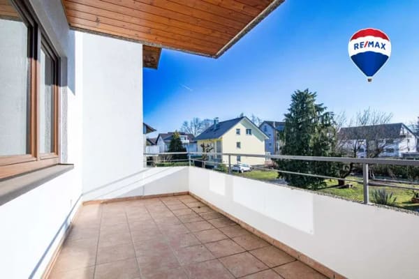 Immobilie in Lauchringen - 3,5-Zimmer Wohnung mit Garage für Ihr Wohnmobil oder Boot in Lauchringen - Bild 0