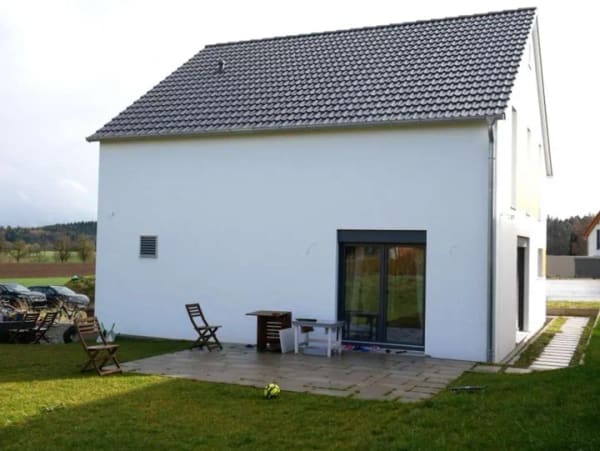 Immobilie in Großerlach - Hier sehen Sie, was Sie kaufen! Hochwertiges WEISS-Energiesparhaus - Bezug sofort möglich! - Bild 3