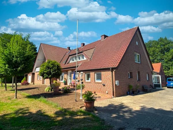 Immobilie in Haselünne - Zweifamilienhaus in Haselünne - Lahre - Bild 0