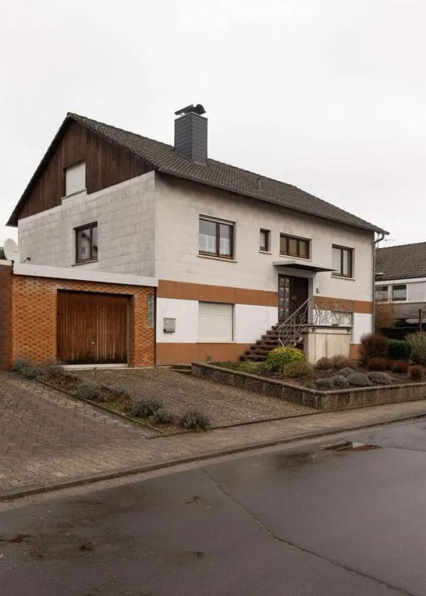 Immobilie in Ramsen - Großes, ruhig gelegenes Einfamilienhaus mit Garten in Ramsen sucht neue Eigentümer - Bild 0