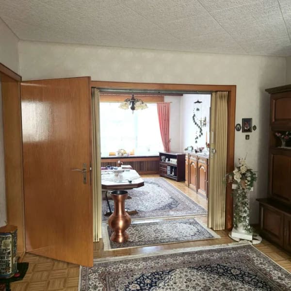 Immobilie in Püttlingen - Ein- bis Zweifamilienhaus in Sackgasse in Püttlingen-Köllerbach - Bild 4