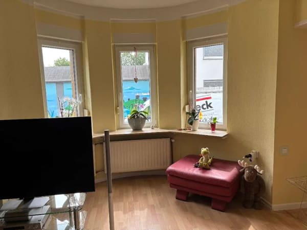 Immobilie in Fröndenberg/Ruhr - Geräumiges Einfamilienhaus mit 7 Zimmern und Garage in Fröndenberg/Ruhr - Bild 4
