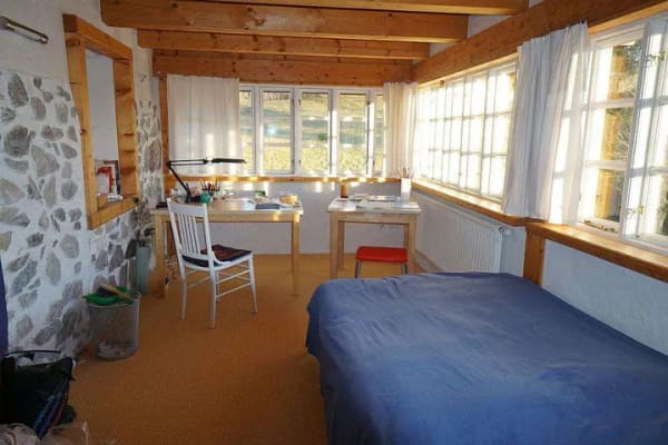 Immobilie in Dachsberg (Südschwarzwald) - Dachsberg, exkl. saniertes Landhaus, sep. Büro, Studio, 2 Gar., Areal ca. 8.000m², fussläufig Klo... - Bild 2