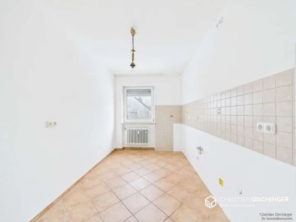 Immobilie in Obertraubling - Ruhe genießen, Garten erleben: Modernisiere 3-Zimmer-Wohnung mit Privatgarten - Bild 2