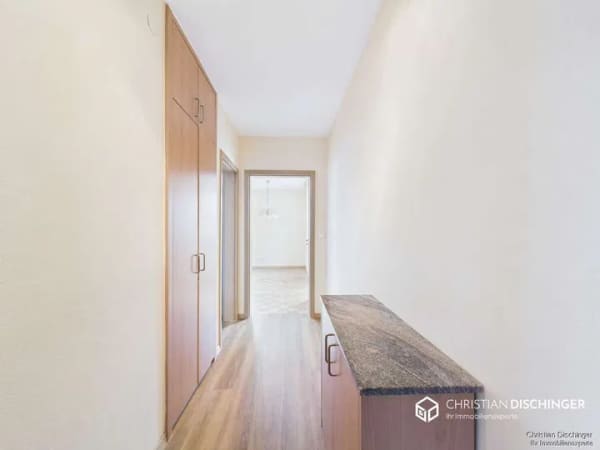 Immobilie in Obertraubling - Ruhe genießen, Garten erleben: Modernisiere 3-Zimmer-Wohnung mit Privatgarten - Bild 3