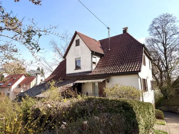 Immobilie in Köngen - Wohnen mit Geschichte und Zukunft! Viel Platz für Ihre Bedürfnisse - Bild 1
