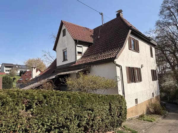 Immobilie in Köngen - Wohnen mit Geschichte und Zukunft! Viel Platz für Ihre Bedürfnisse - Bild 4