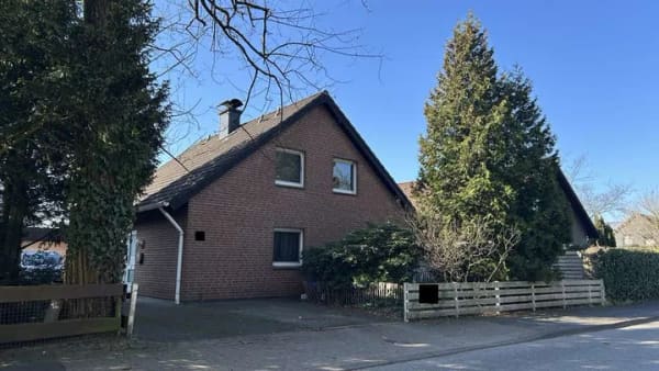 Immobilie in Oerlinghausen - Schönes Einfamilienhaus auf Erbbaurechtsgrundstück - Bild 0