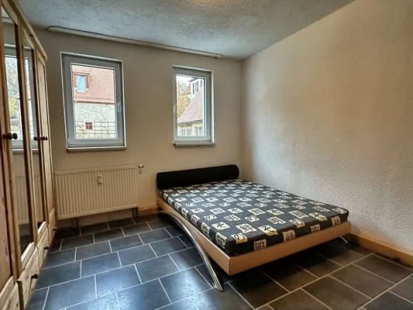 Immobilie in Creglingen - Renditestarkes Mehrfamilienhaus mit sieben Wohneinheiten und freier Büroeinheit - Bild 3