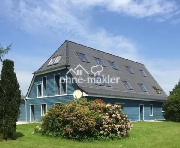 Immobilie in Klein Nordende - Exklusives Landhaus mit großer Scheune und viel Platz für Familie und Tiere - Bild 0