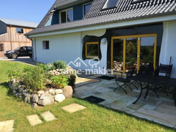 Immobilie in Klein Nordende - Exklusives Landhaus mit großer Scheune und viel Platz für Familie und Tiere - Bild 4