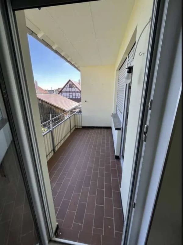 Immobilie in Steinenbronn - Kernsanierte 3-Zimmer-Wohnung mit EBK, Balkon & Garage – bezugsfrei in Steinenbronn - Bild 0