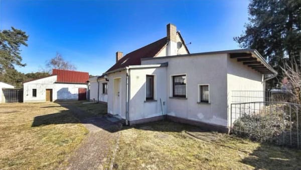 Immobilie in Briesen (Mark) - Sieben Zimmer im Gartenparadies! - Bild 1