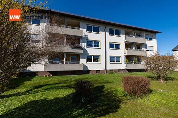 Immobilie in Maisach - Sonnige 2.5 Zimmer Whg in Maisach- nahe der S-Bahn, ca.72m²  m. Balkon, Keller u. Kfz.-Stellplatz - Bild 1