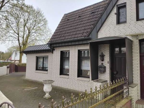 Immobilie in Gronau - Charmante Doppelhaushälfte mit Erweiterung auf einem Eigentumsgrundstück im Gronauer (Westen) - Bild 0
