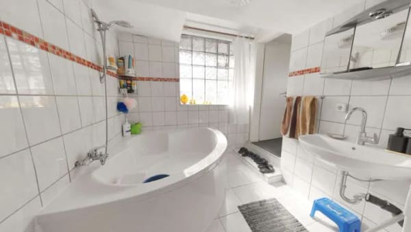 Immobilie in Spiesen-Elversberg - Doppelhaushälfte in zentraler Lage von Spiesen-Elversberg - Bild 2