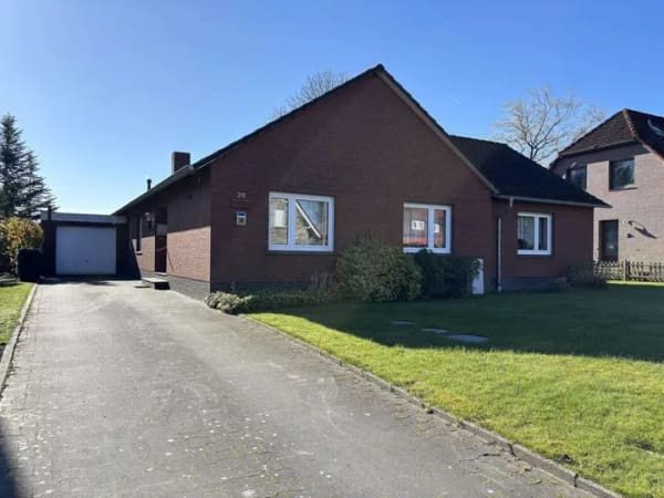 Immobilie in Stedesdorf - Gepflegter, ebenerdiger Bungalow vor den Toren von Esens - Bild 1