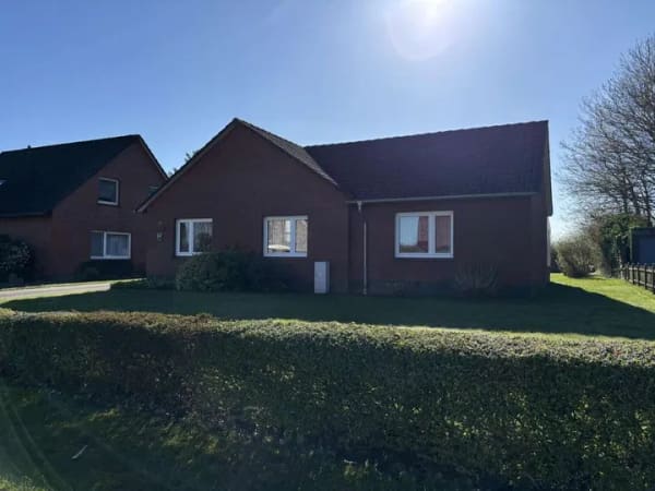 Immobilie in Stedesdorf - Gepflegter, ebenerdiger Bungalow vor den Toren von Esens - Bild 2