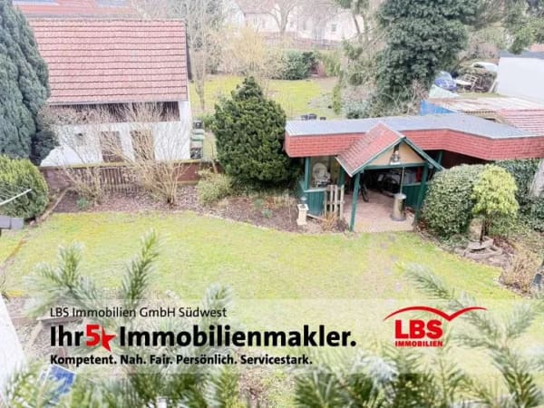Immobilie in Ettlingen - Idyllisches Haus mit Balkon und großem Garten in Ettlingen - Bild 0