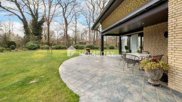 Immobilie in Großenkneten - Ihr Zuhause mit viel Charme, Gallerie-Wohnzimmer, Garage & wunderschönem Garten | Ahlhorn - Bild 2