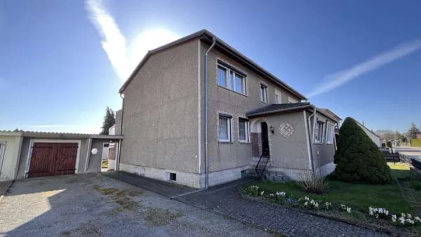 Immobilie in Hecklingen - DHH für die kleine Familie im Grünen - Bild 1