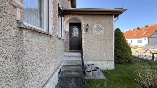 Immobilie in Hecklingen - DHH für die kleine Familie im Grünen - Bild 2