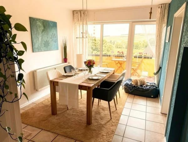Immobilie in Naumburg - Ein-/Zweifamilienhaus mit Südgrundstück, Wintergarten & PV-Anlage in Naumburg - Bild 2